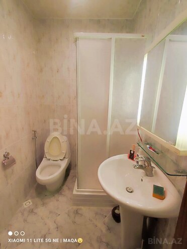 İcarəyə verilir 4 otaqlı yeni tikili 150 m², 28 May m., photo 25 from 30