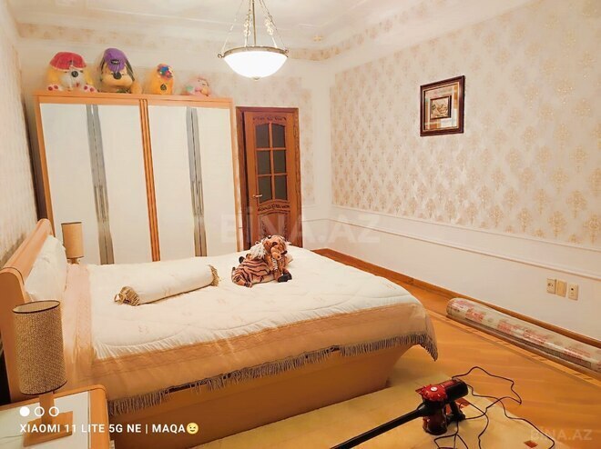 İcarəyə verilir 4 otaqlı yeni tikili 150 m², 28 May m., photo 11 from 30