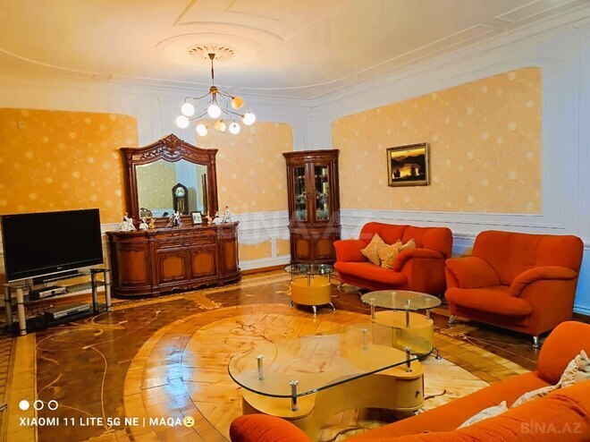 İcarəyə verilir 4 otaqlı yeni tikili 150 m², 28 May m., photo 3 from 30