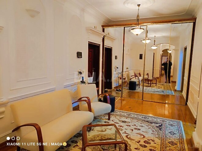 İcarəyə verilir 4 otaqlı yeni tikili 150 m², 28 May m., photo 20 from 30