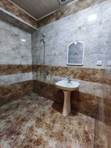 Продаётся 4-комн. вторичка 120 м², пос. Бакиханова, photo 15 from 18