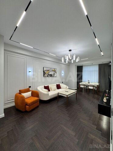 Продаётся 2-комн. новостройка 68 м², м. Элмляр Академиясы, photo 1 from 11