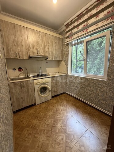 Satılır 4 otaqlı köhnə tikili 100 m², Memar Əcəmi m., photo 7 from 10