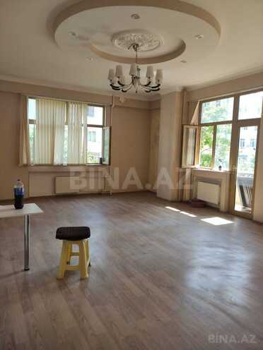 Сдаётся 3-комн. новостройка 110 м², м. 28 мая, photo 4 from 13