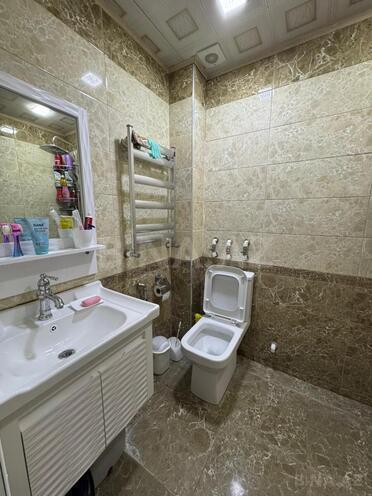 Продаётся 3-комн. вторичка 80 м², м. Низами, photo 16 from 20