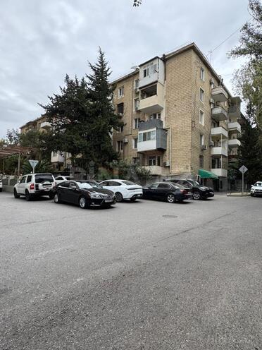 Продаётся 3-комн. вторичка 80 м², м. Низами, photo 19 from 20