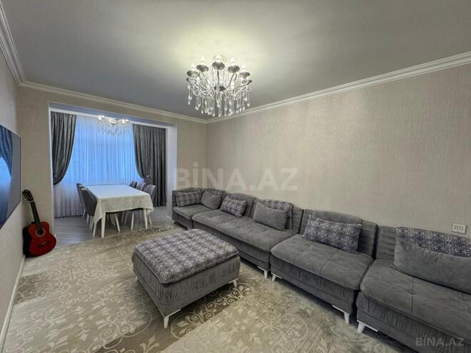 Продаётся 3-комн. вторичка 80 м², м. Низами, photo 1 from 20