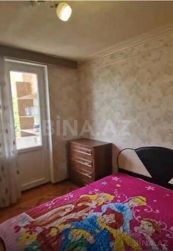 Satılır 3 otaqlı köhnə tikili 65 m², Qara Qarayev m., photo 3 from 9