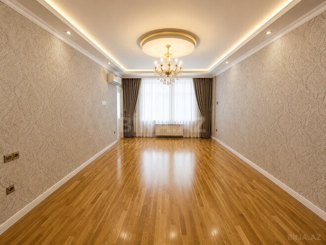 Продаётся 3-комн. новостройка 105 м², м. Нефтчиляр, photo 1 from 8