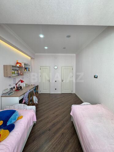 Продаётся 4-комн. новостройка 140 м², Бинагадинский р., photo 28 from 32