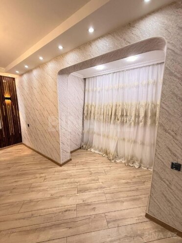 Продаётся 2-комн. вторичка 65 м², Бинагадинский р., photo 7 from 13