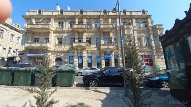 Продаётся 3-комн. вторичка 85 м², м. Низами, photo 8 from 12