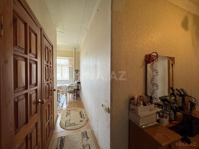 Продаётся 2-комн. вторичка 65 м², Хатаинский р., photo 11 from 14