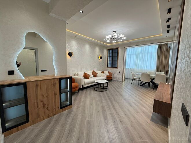 Продаётся 2-комн. новостройка 83 м², м. Ази Асланов, photo 1 from 15