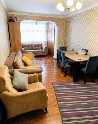 Satılır 2 otaqlı köhnə tikili 50 m², Neftçilər m., photo 1 from 9