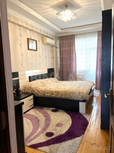 Продаётся 3-комн. новостройка 130 м², м. Иншаатчылар, photo 3 from 9
