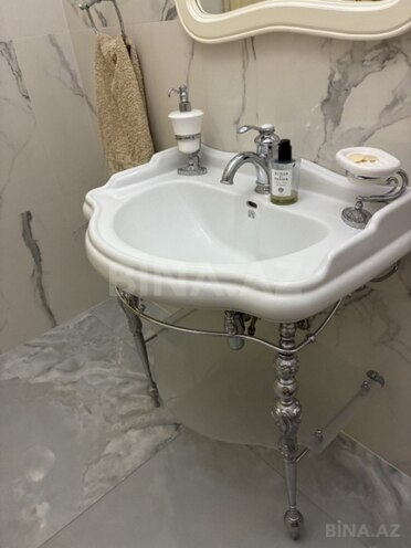 Satılır 4 otaqlı yeni tikili 265 m², Sahil m., photo 9 from 21