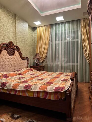 Сдаётся 3-комн. новостройка 140 м², м. Низами, photo 10 from 24
