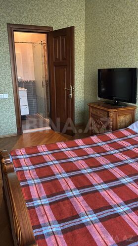 Сдаётся 3-комн. новостройка 140 м², м. Низами, photo 15 from 24
