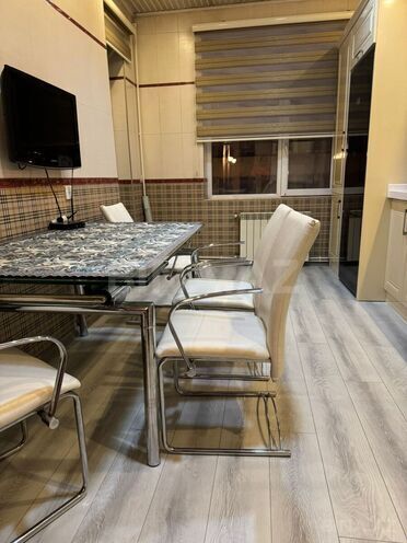 Сдаётся 3-комн. новостройка 140 м², м. Низами, photo 17 from 24