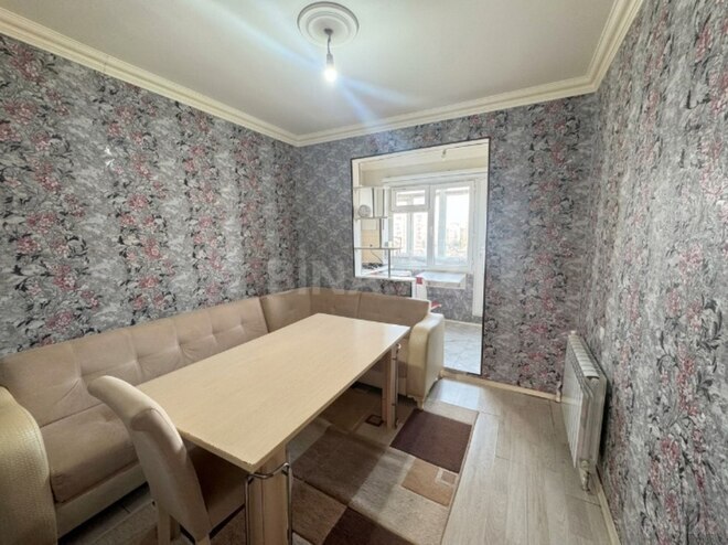 Satılır 3 otaqlı köhnə tikili 60 m², Xalqlar Dostluğu m., photo 1 from 9