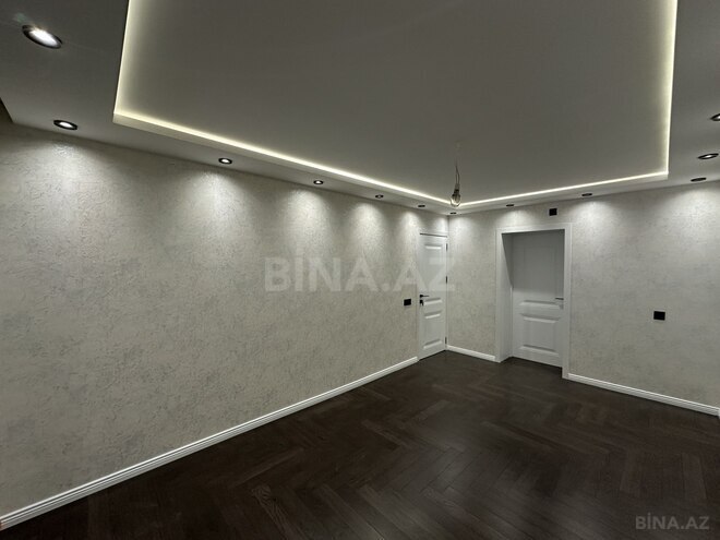 Satılır 4 otaqlı köhnə tikili 100 m², Qara Qarayev m., photo 16 from 28