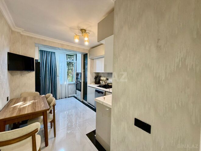 Satılır 4 otaqlı köhnə tikili 110 m², Neftçilər m., photo 14 from 31