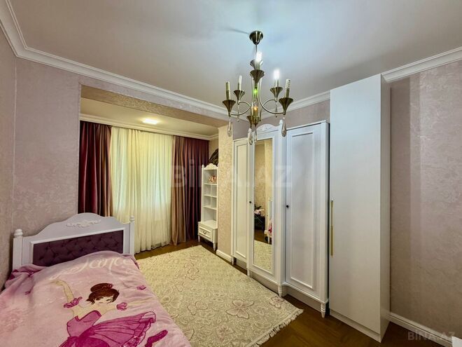 Satılır 4 otaqlı köhnə tikili 110 m², Neftçilər m., photo 9 from 31