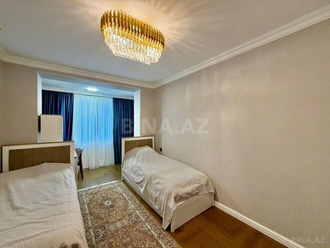 Satılır 4 otaqlı köhnə tikili 110 m², Neftçilər m., photo 15 from 31
