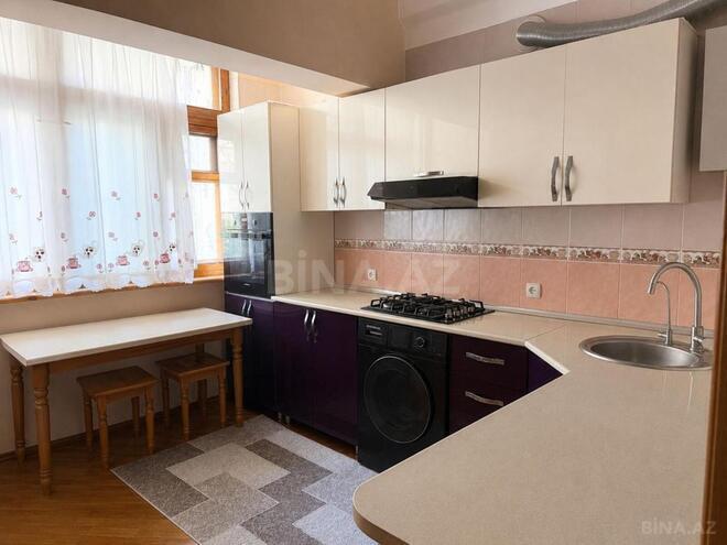 Satılır 5 otaqlı köhnə tikili 125 m², Yeni Günəşli q., photo 7 from 12
