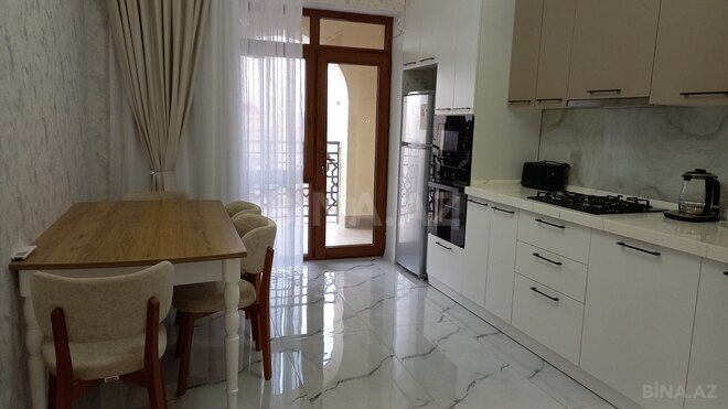 Сдаётся 2-комн. новостройка 85 м², м. Низами, photo 8 from 21