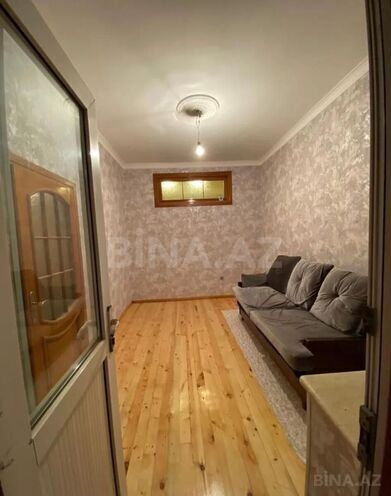 Satılır 2 otaqlı köhnə tikili 67 m², Xalqlar Dostluğu m., photo 4 from 6