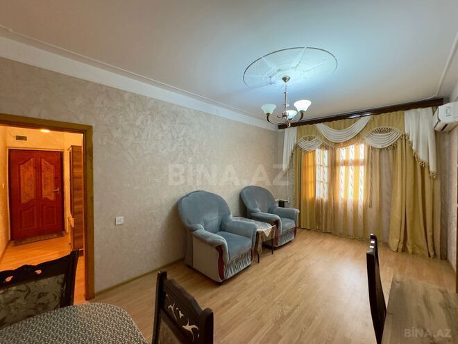 Продаётся 2-комн. вторичка 45 м², м. Халглар Достлугу, photo 4 from 16