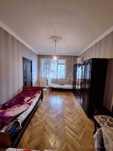 Satılır 2 otaqlı köhnə tikili 55 m², Memar Əcəmi m., photo 1 from 16