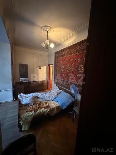 Satılır 2 otaqlı köhnə tikili 65 m², Nizami m., photo 4 from 16