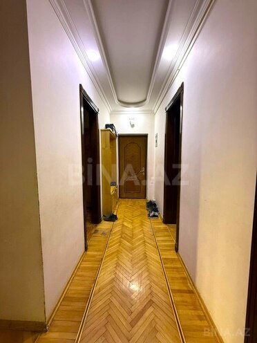 Satılır 4 otaqlı köhnə tikili 110 m², Gənclik m., photo 12 from 18