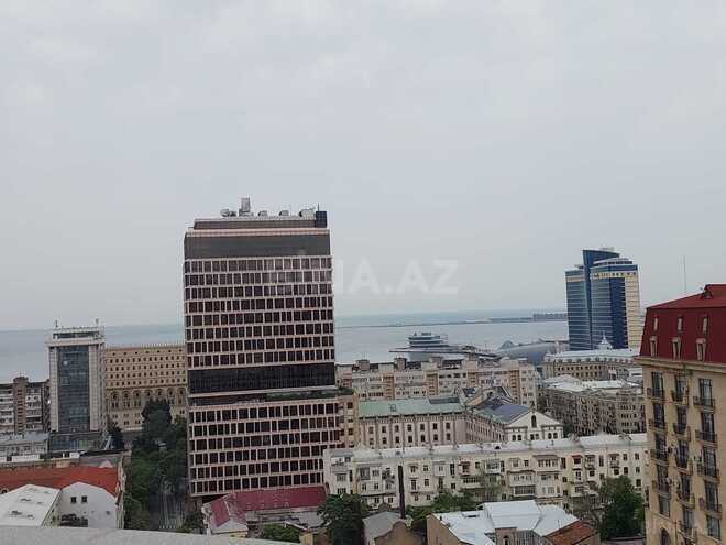 Satılır 4 otaqlı yeni tikili 185 m², 28 May m., photo 15 from 16