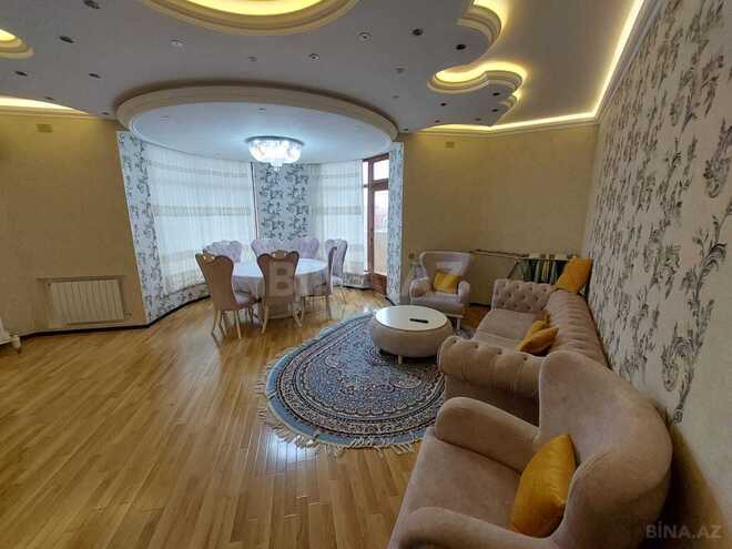 Satılır 4 otaqlı yeni tikili 185 m², 28 May m., photo 1 from 16