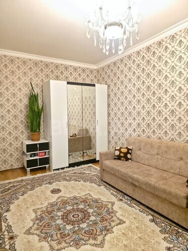 Satılır 2 otaqlı köhnə tikili 30 m², Memar Əcəmi m., photo 1 from 14
