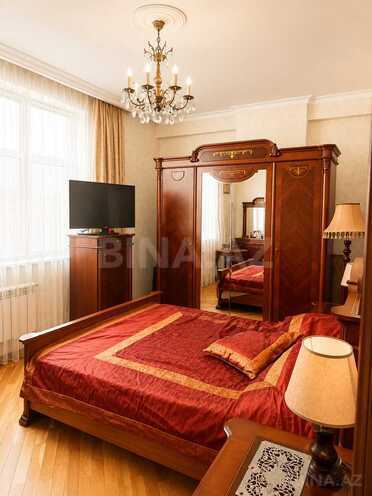 Продаётся 3-комн. новостройка 128 м², м. Элмляр Академиясы, photo 7 from 14