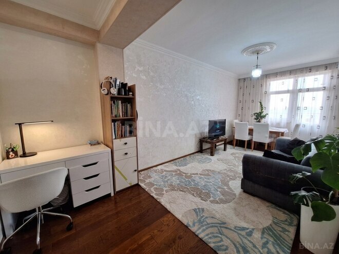 Satılır 2 otaqlı yeni tikili 80 m², İnşaatçılar m., photo 1 from 15