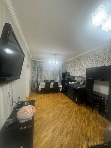 Сдаётся 3-комн. вторичка 85 м², м. Низами, photo 4 from 31