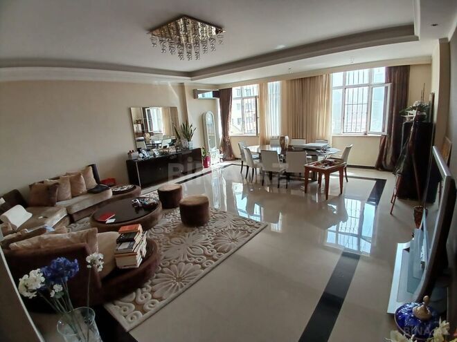 Satılır 4 otaqlı yeni tikili 185 m², Şah İsmayıl Xətai m., photo 1 from 17