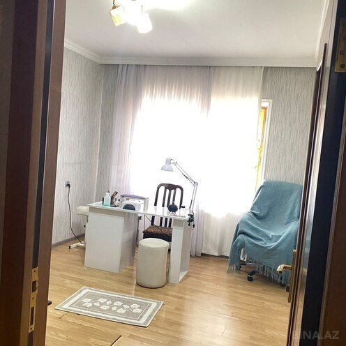 Satılır 5 otaqlı köhnə tikili 112 m², Həzi Aslanov m., photo 30 from 32