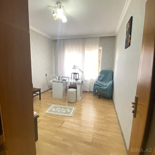 Satılır 5 otaqlı köhnə tikili 112 m², Həzi Aslanov m., photo 15 from 32