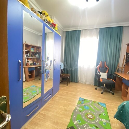 Satılır 5 otaqlı köhnə tikili 112 m², Həzi Aslanov m., photo 17 from 32