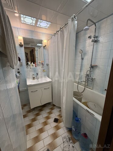 Satılır 5 otaqlı köhnə tikili 115 m², Əhmədli m., photo 12 from 17