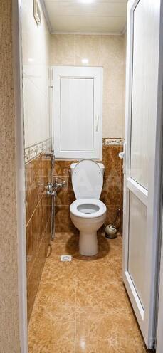 Satılır 3 otaqlı köhnə tikili 70 m², Bakıxanov q., photo 15 from 18