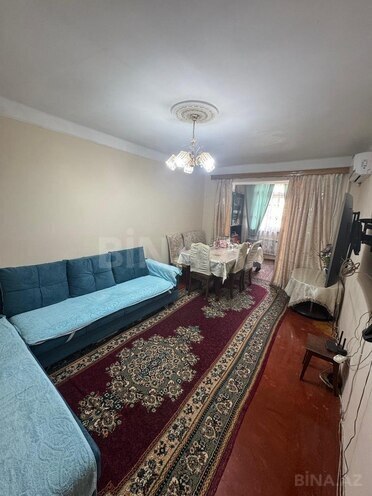 Satılır 3 otaqlı köhnə tikili 70 m², Həzi Aslanov m., photo 1 from 12