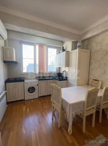 Продаётся 2-комн. новостройка 49 м², м. Элмляр Академиясы, photo 7 from 9